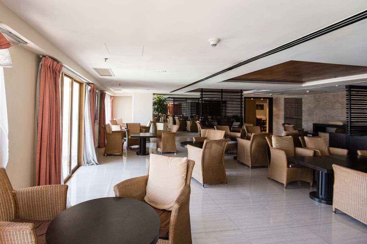 W Studio Resort Suites Petaling Jaya Buitenkant foto