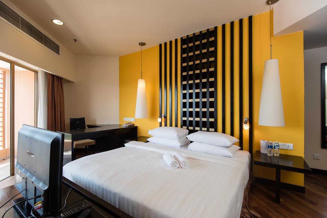 W Studio Resort Suites Petaling Jaya Buitenkant foto
